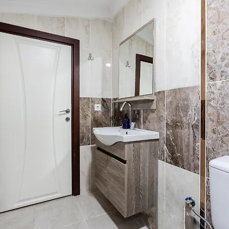 公寓 Duplex Flat W Nature View Balcony And Ac In 伯萨