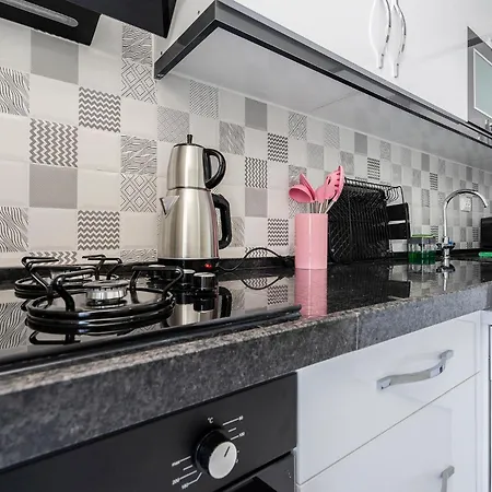 Duplex Flat W Nature View Balcony And Ac In 公寓 伯萨