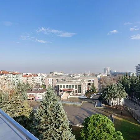 Duplex Flat W Nature View Balcony And Ac In * 伯萨